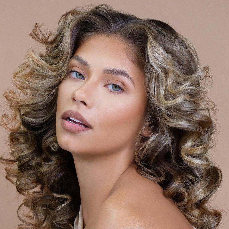 ๐จ The Art of Definition: A Curated Bronzer, Blush & Brush Set ๐น